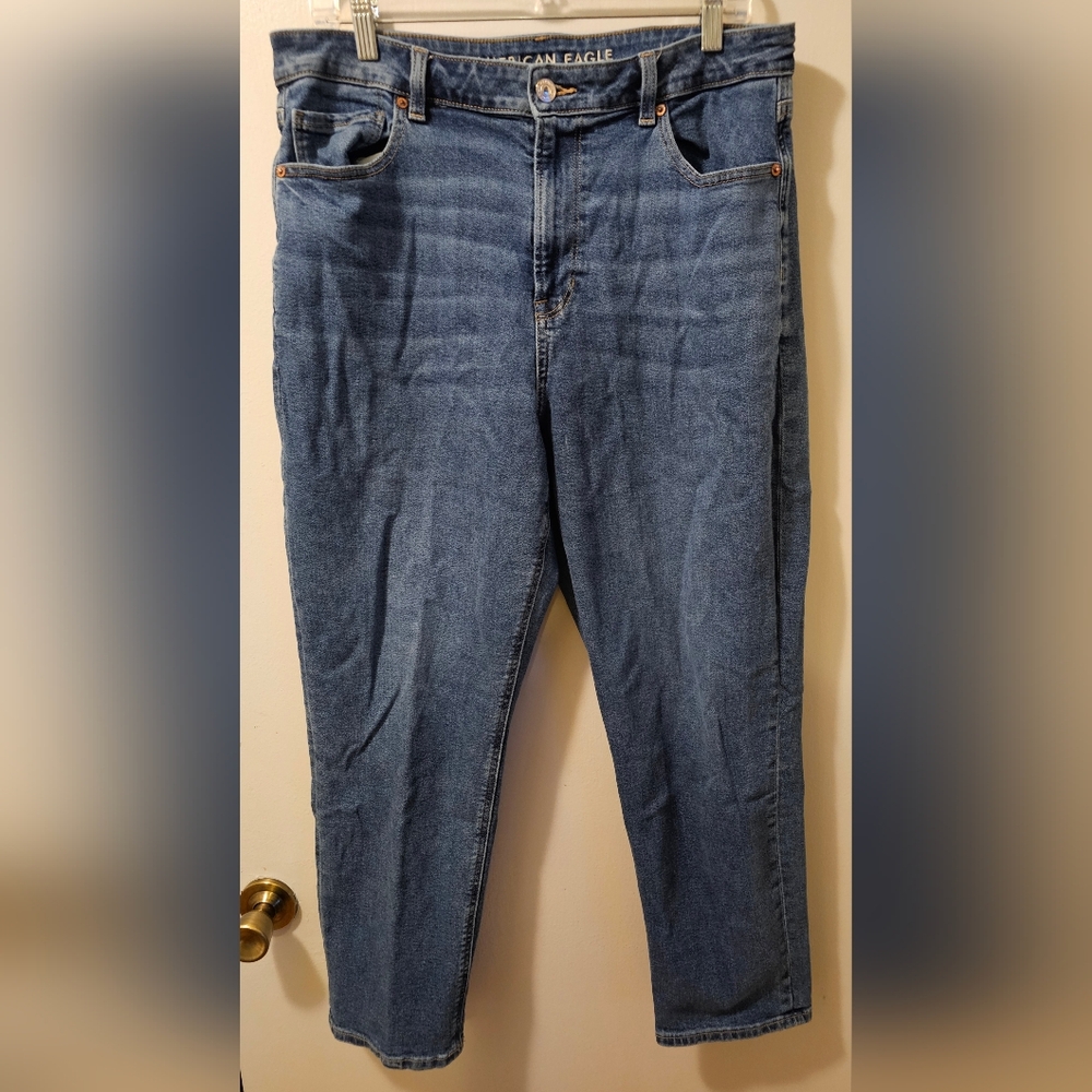 American Eagle Mom Straight Jeans Stretch Blue Women's Size 14‎